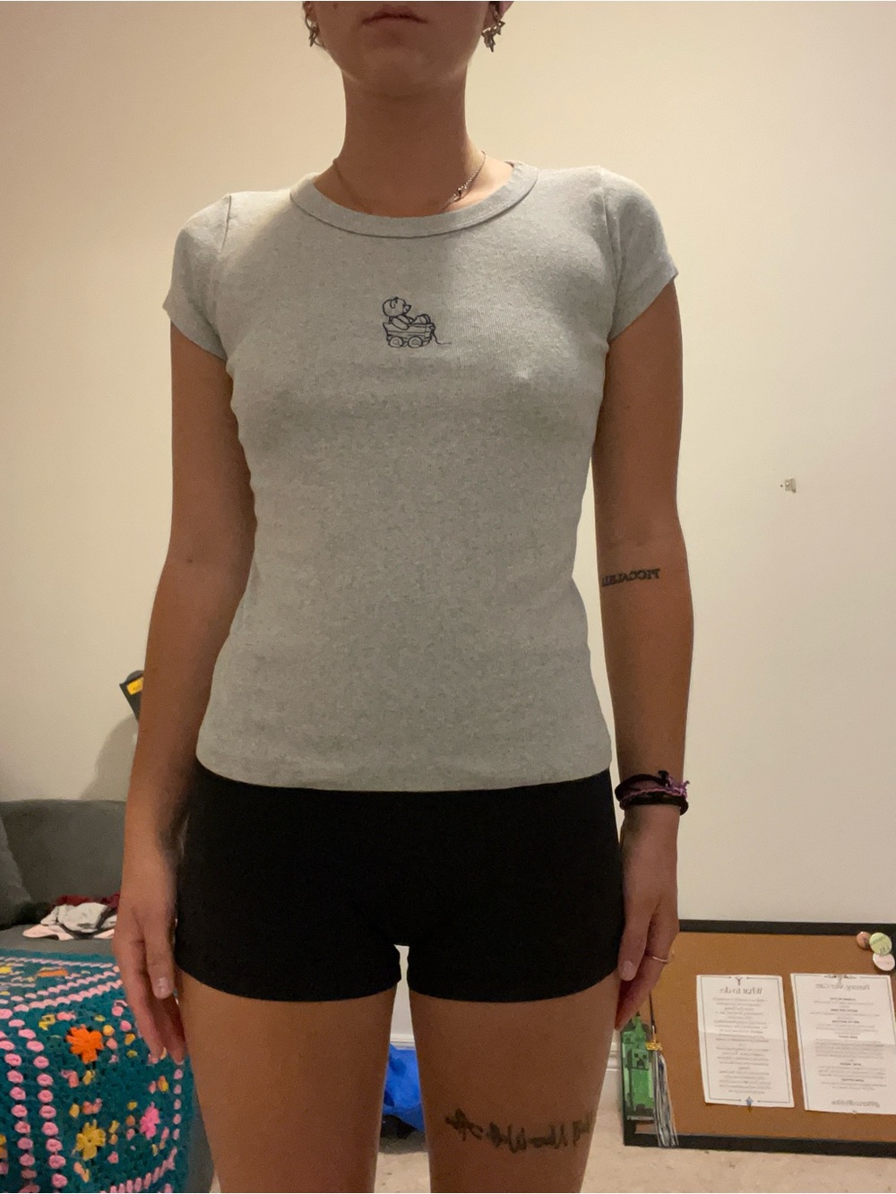 John Elliott Light Gray Ribbed Short Sleeve Tee with Bear Embroidery